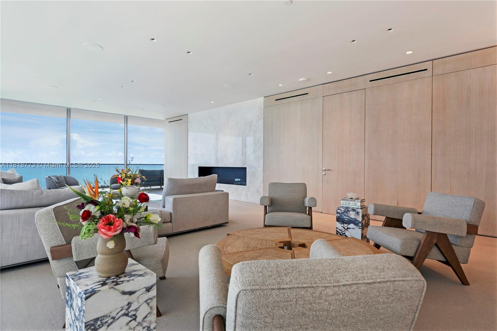 OCEANA BAL HARBOUR CONDO - Residential