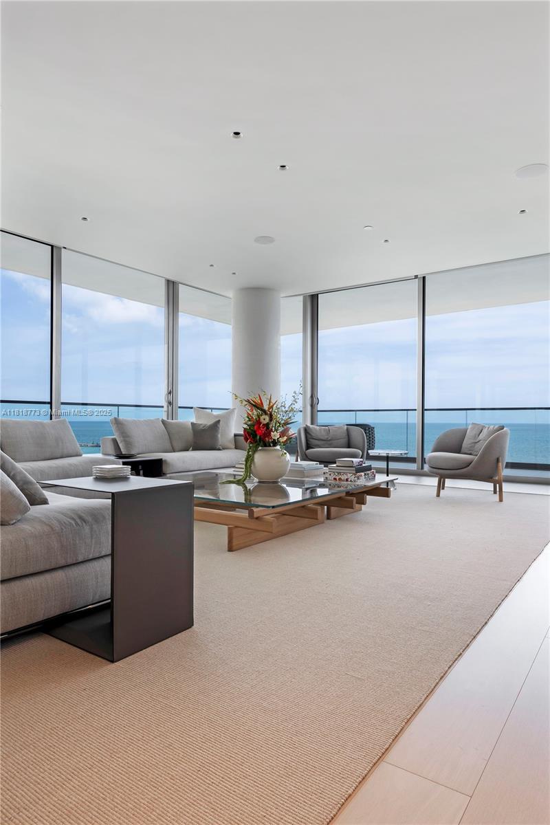 OCEANA BAL HARBOUR CONDO - Residential