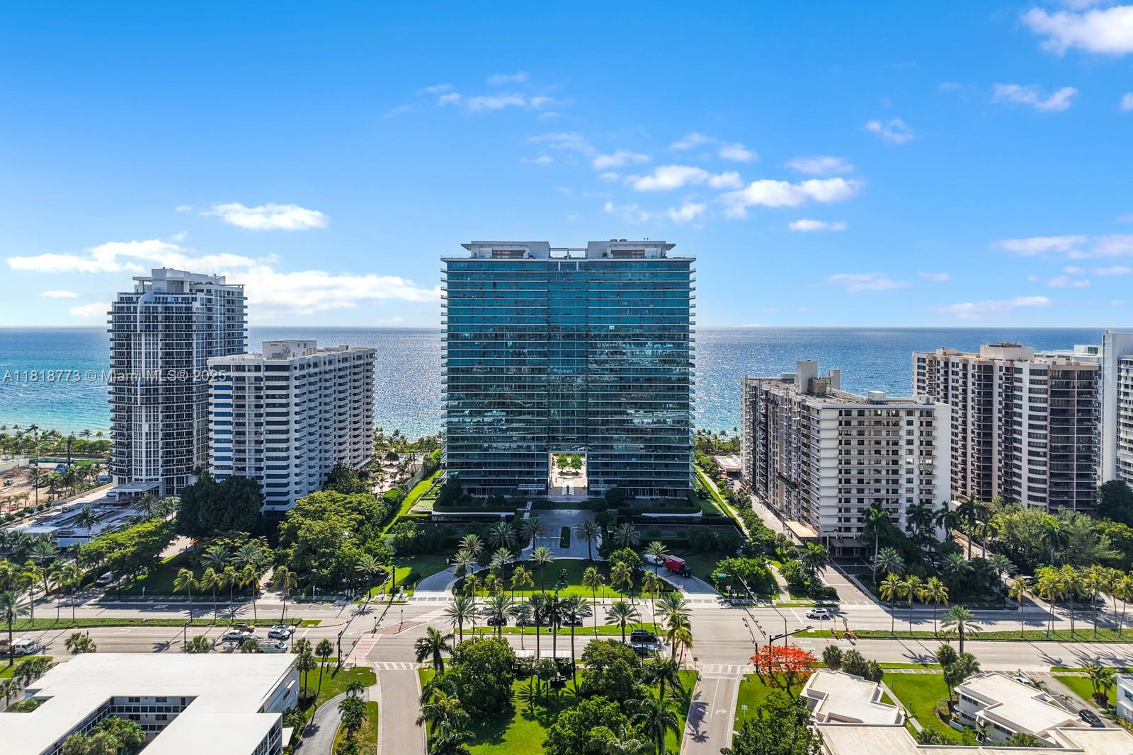 OCEANA BAL HARBOUR CONDO - Residential