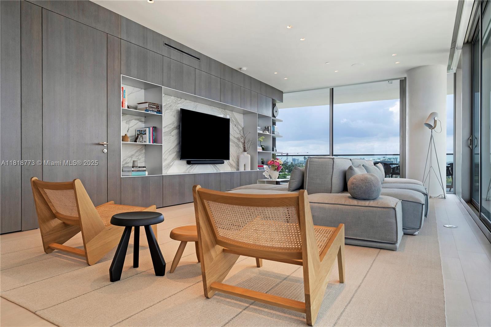 OCEANA BAL HARBOUR CONDO - Residential