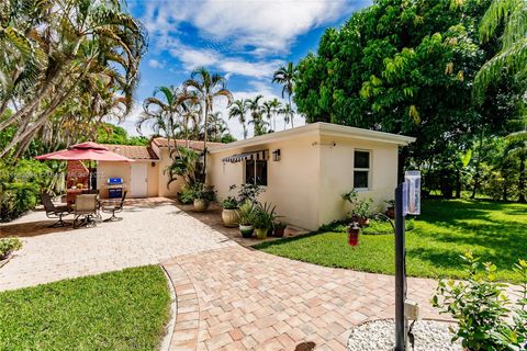 A home in Biscayne Park