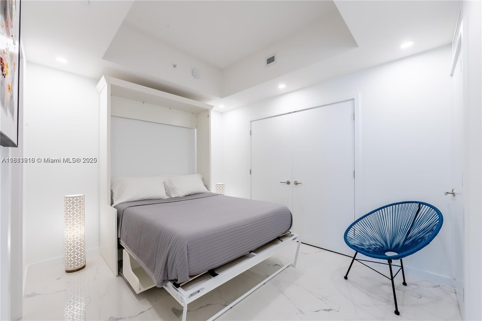 PARAMOUNT MIAMI WORLDCENT - Residential