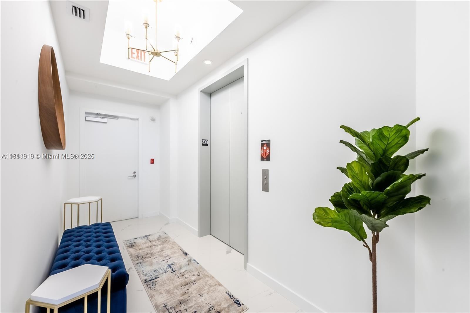 PARAMOUNT MIAMI WORLDCENT - Residential