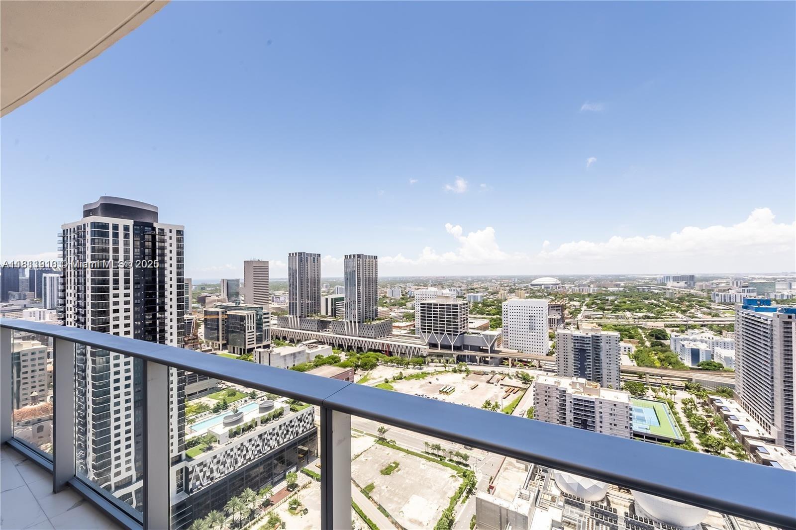 851 NE 1st Ave 3308