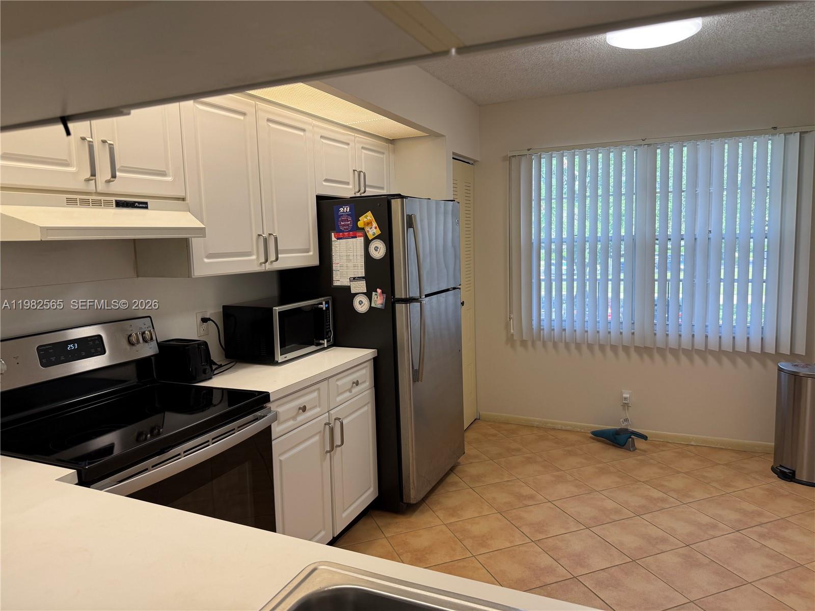 CAMBRIDGE AT CENTURY VILL - Residential