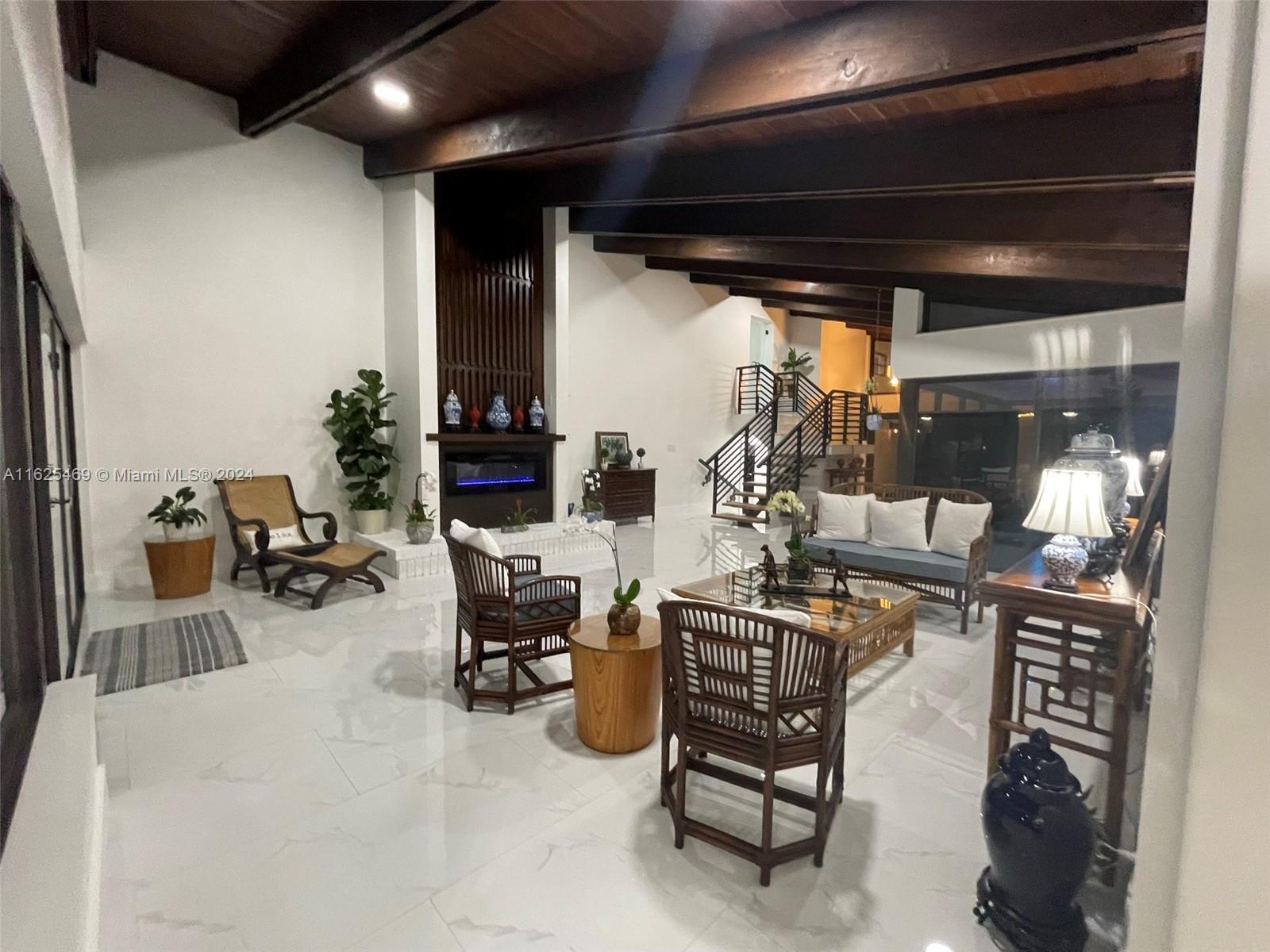MARINA LAKES - Residential