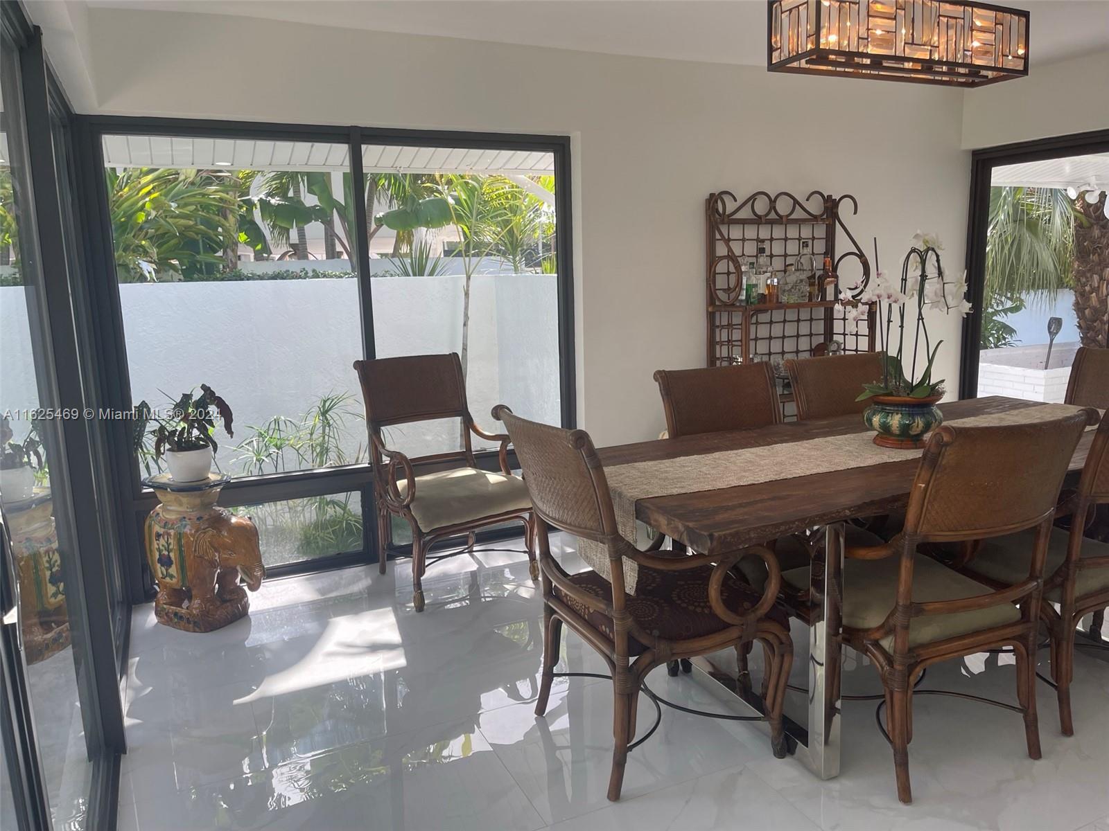 MARINA LAKES - Residential
