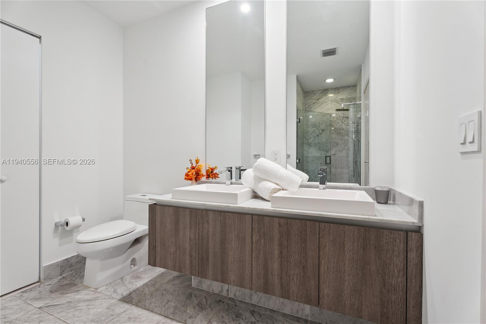 801 SMA RESIDENCES CONDO - Residential Lease