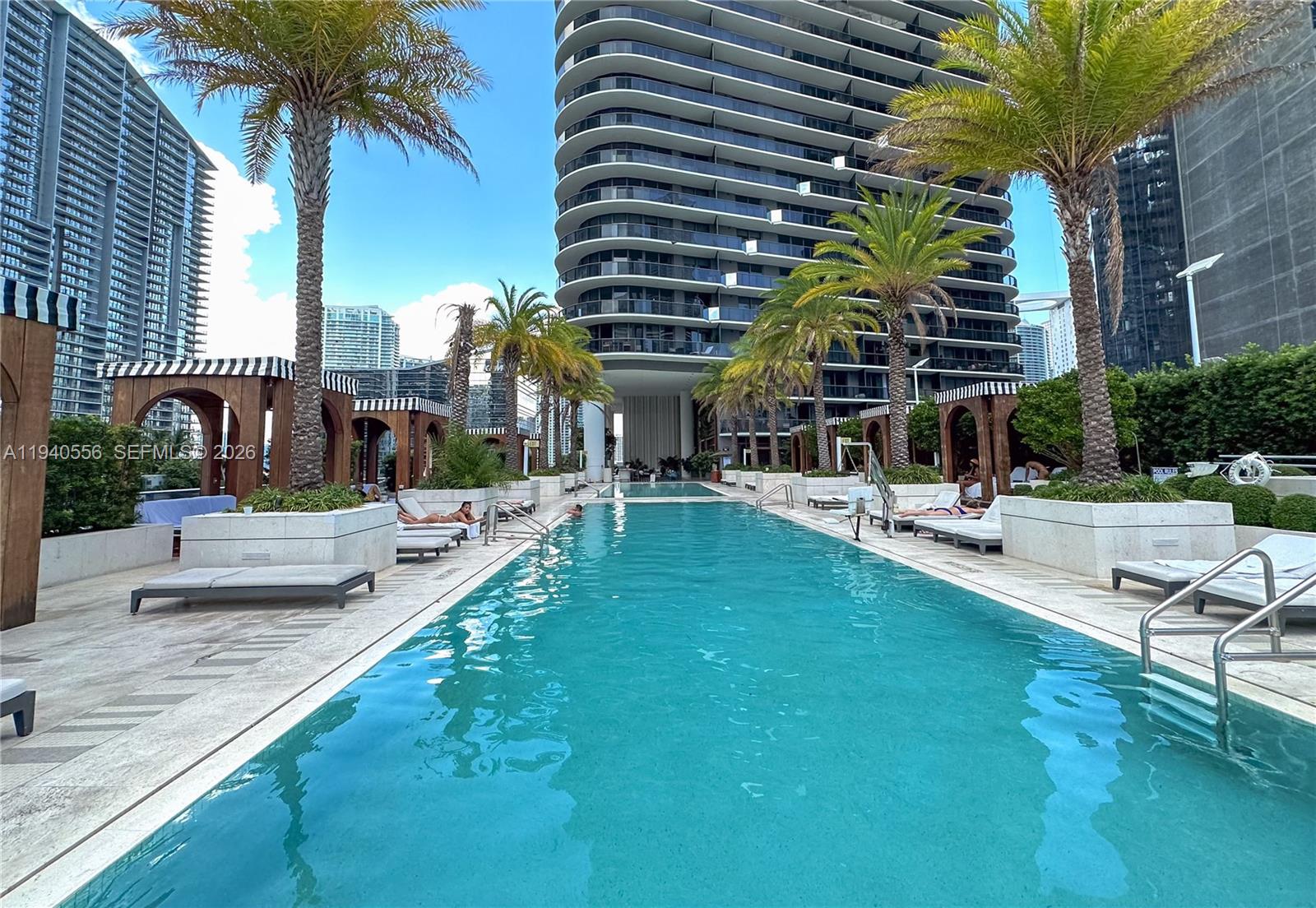 801 SMA RESIDENCES CONDO - Residential Lease