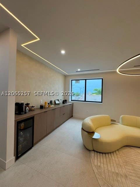 Photo of 9 N Dixie Hwy #2, Hallandale Beach, FL 33009 (MLS # A12065257)