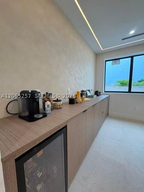Photo of 9 N Dixie Hwy #2, Hallandale Beach, FL 33009 (MLS # A12065257)