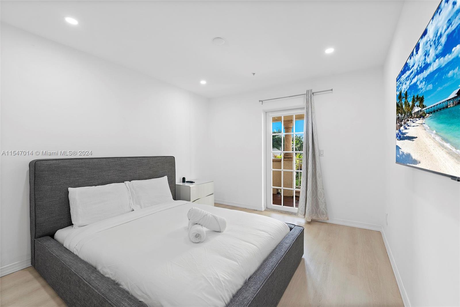THE THS AT SUNSET HARBOUR - Residential Lease