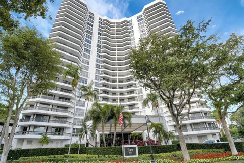 Photo of 3400 NE 192nd St #802, Aventura, FL 33180 (MLS # A11894138)