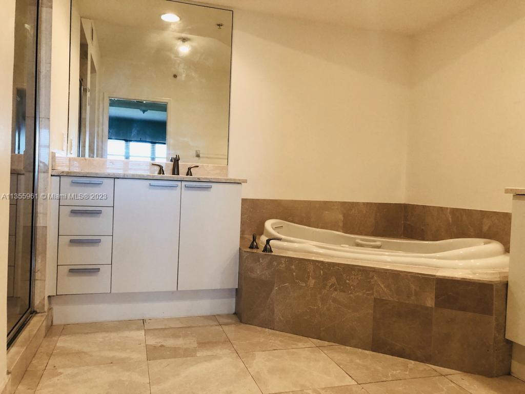 Photo 20 of 31 of listing 172b408d-6657-4405-bc84-62f7f1901aaf condo