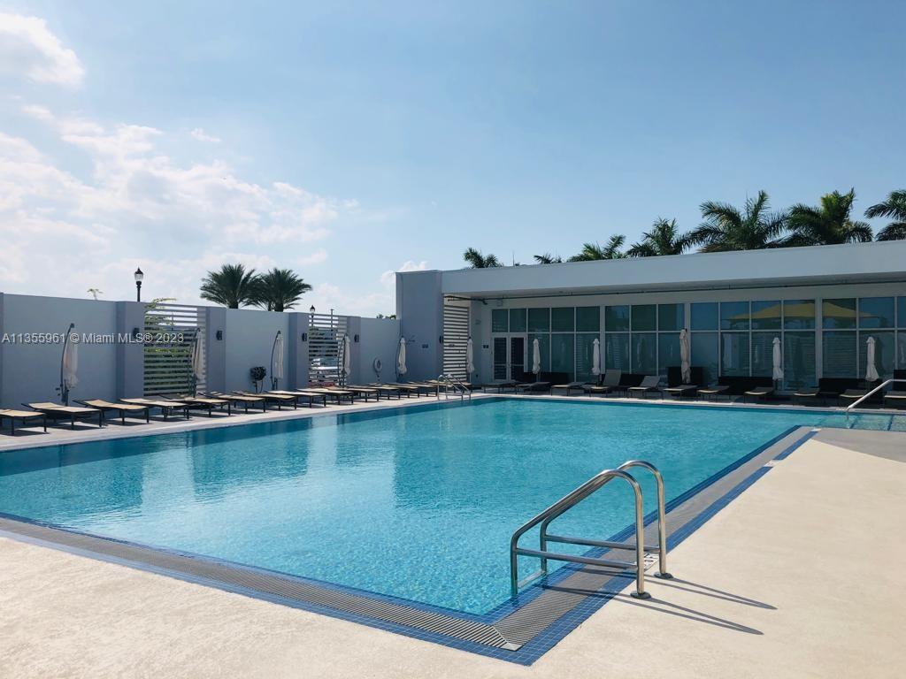 Photo 27 of 31 of listing 172b408d-6657-4405-bc84-62f7f1901aaf condo
