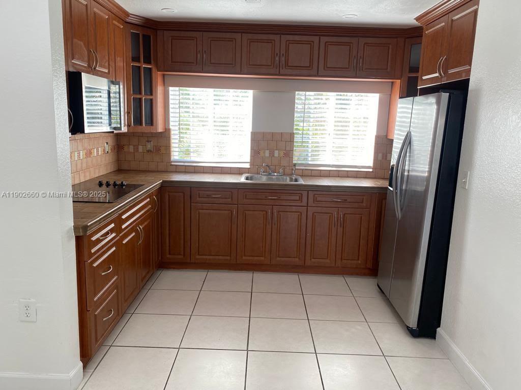 GRATIGNY VILLAS CONDO - Residential