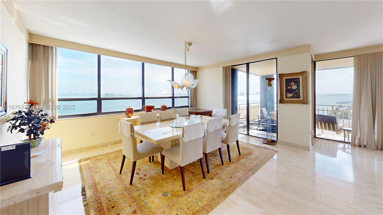 11113 Biscayne Blvd 757