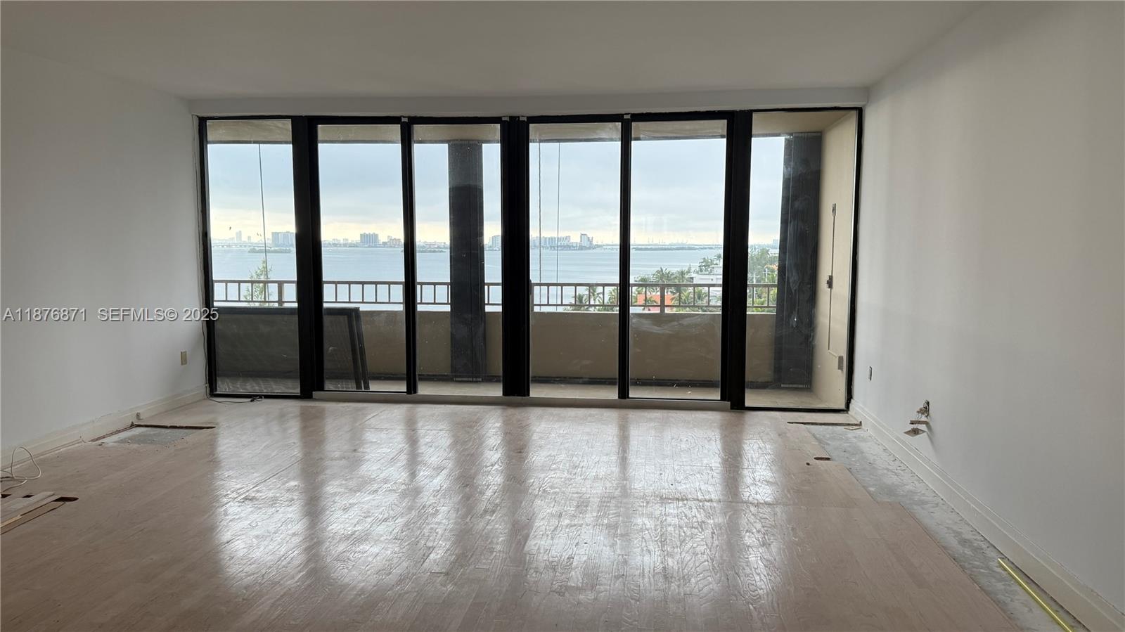 JOCKEY CLUB III CONDO - Residential