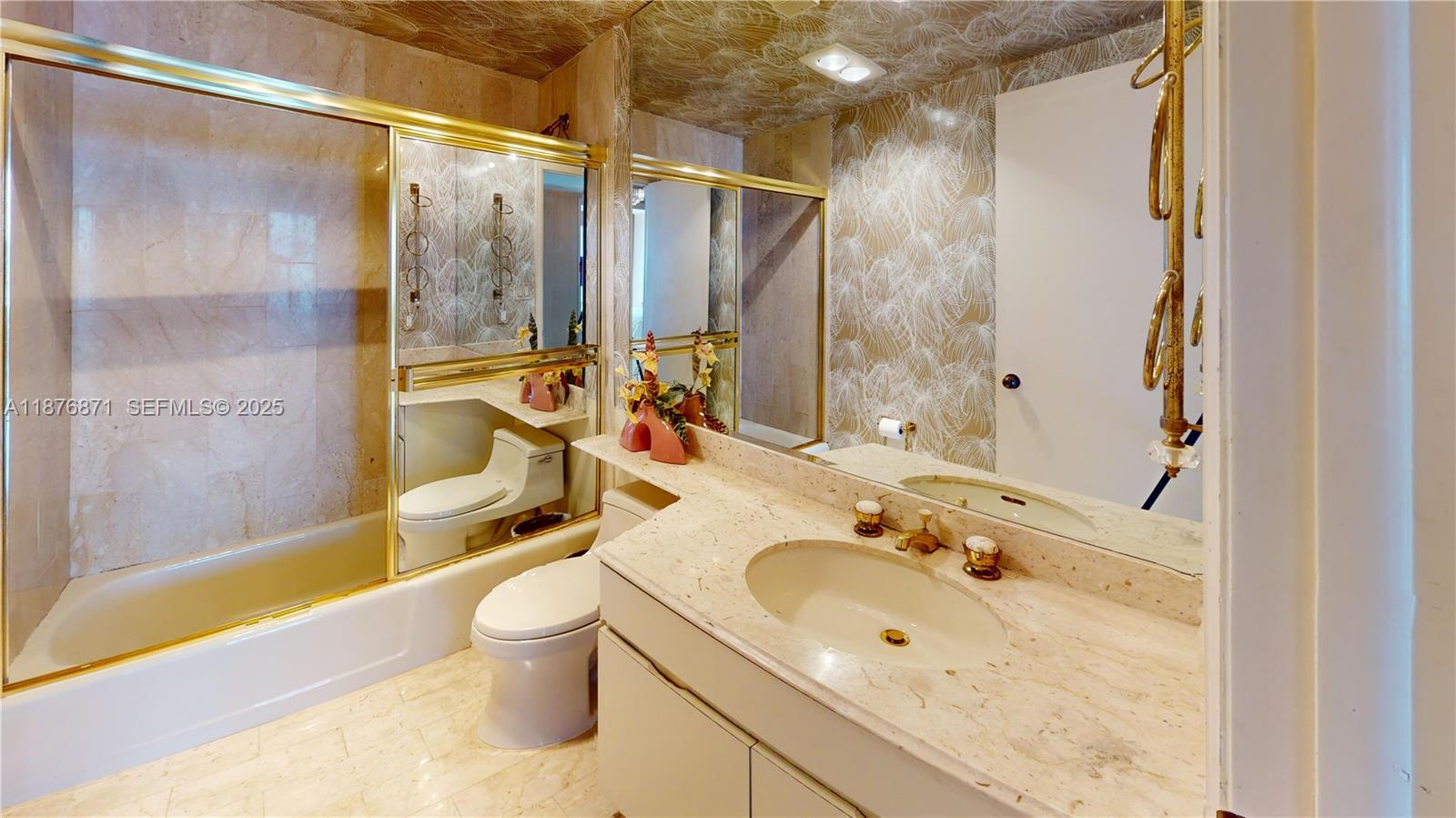 JOCKEY CLUB III CONDO - Residential