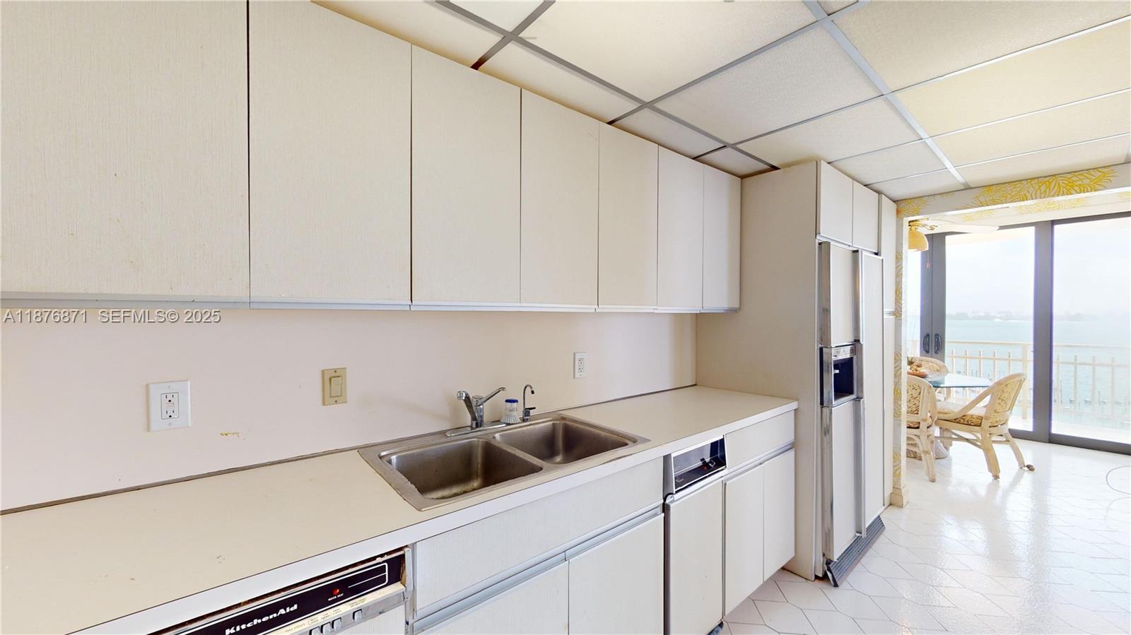 JOCKEY CLUB III CONDO - Residential