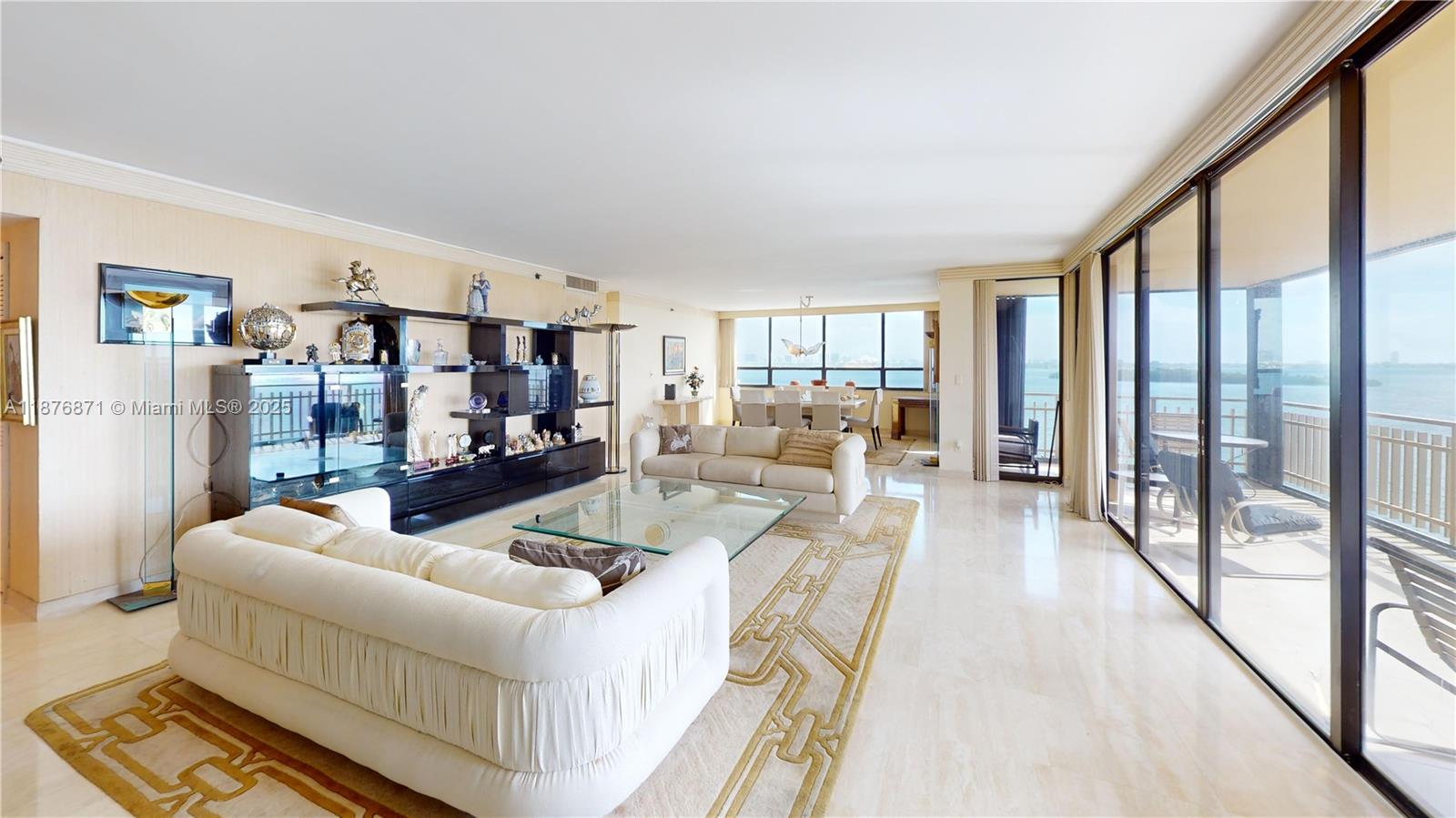 11113 Biscayne Blvd 757