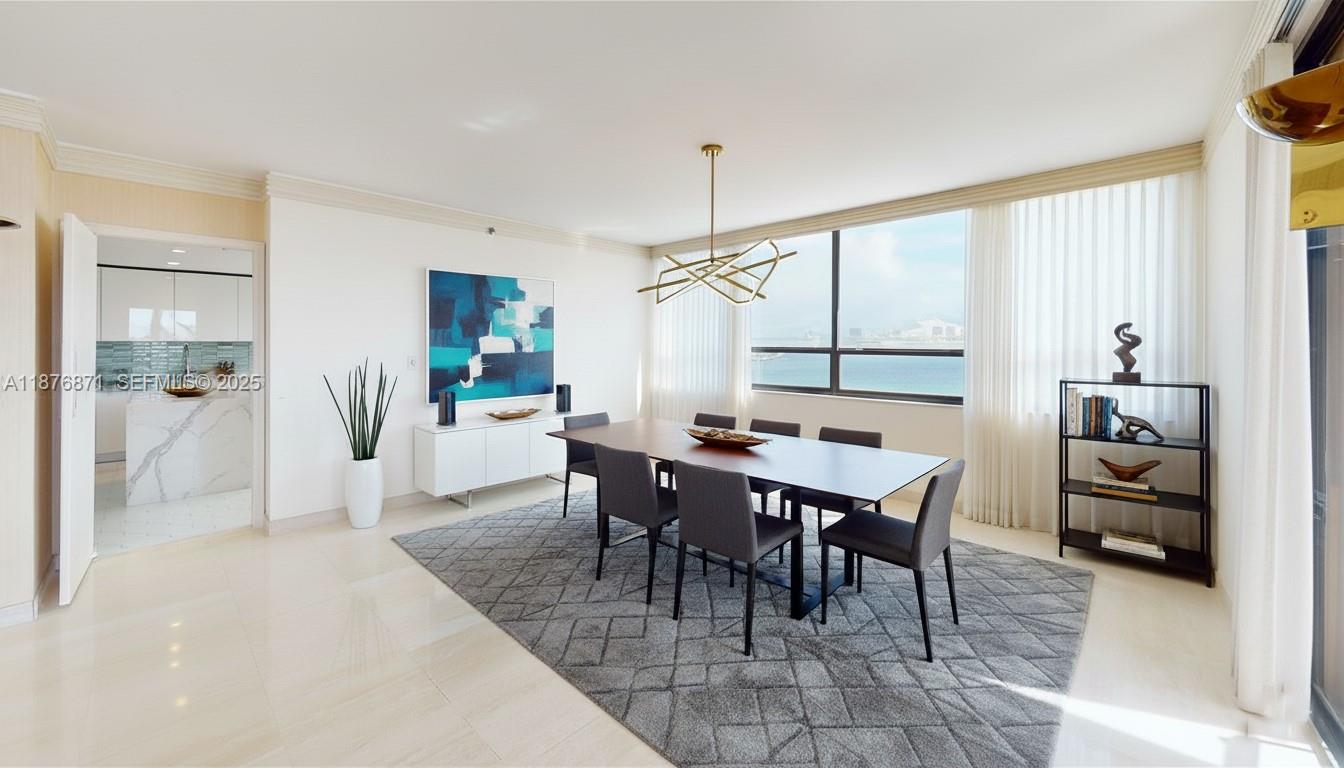 11113 Biscayne Blvd 757