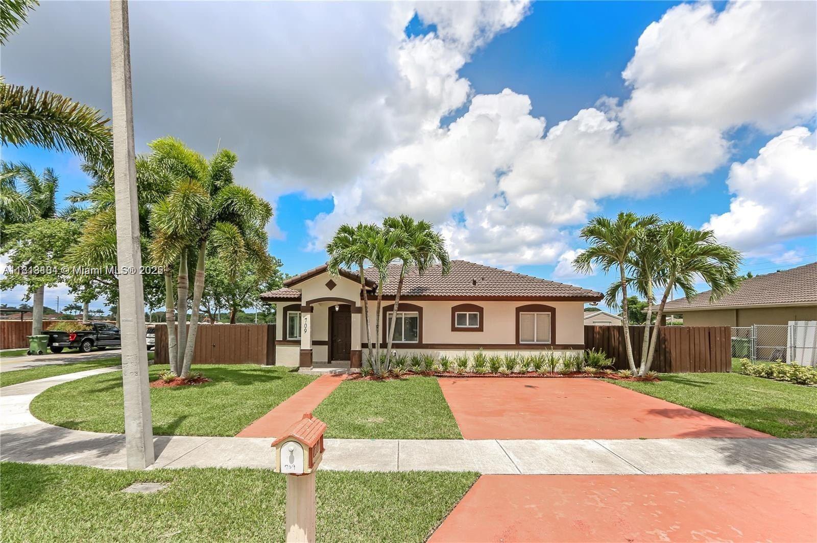 709 Se 14th Pl, Homestead, Miami-Dade County, Florida - 3 Bedrooms  
2 Bathrooms - 