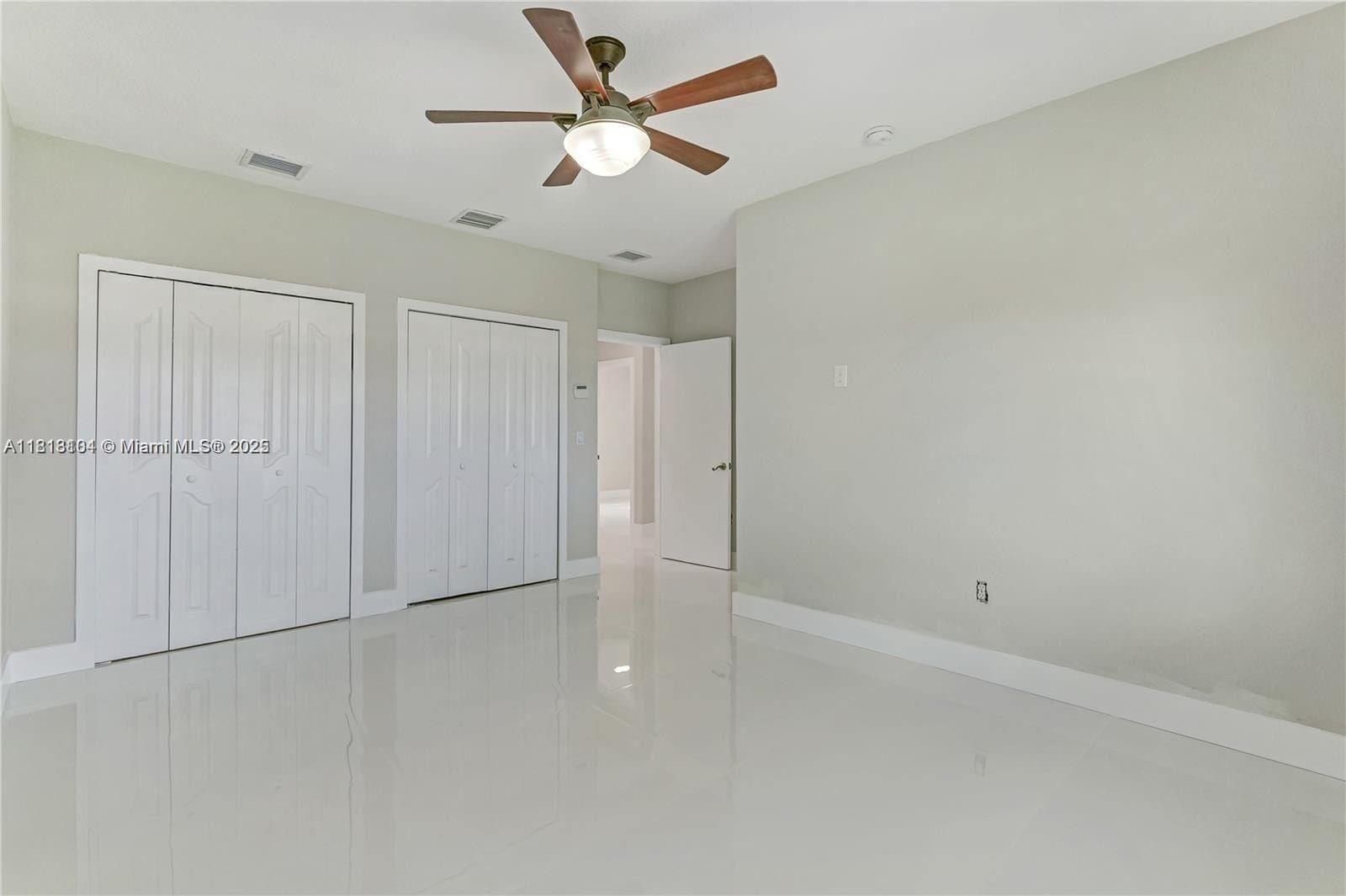 TENNESSEE ESTATES - Residential Lease