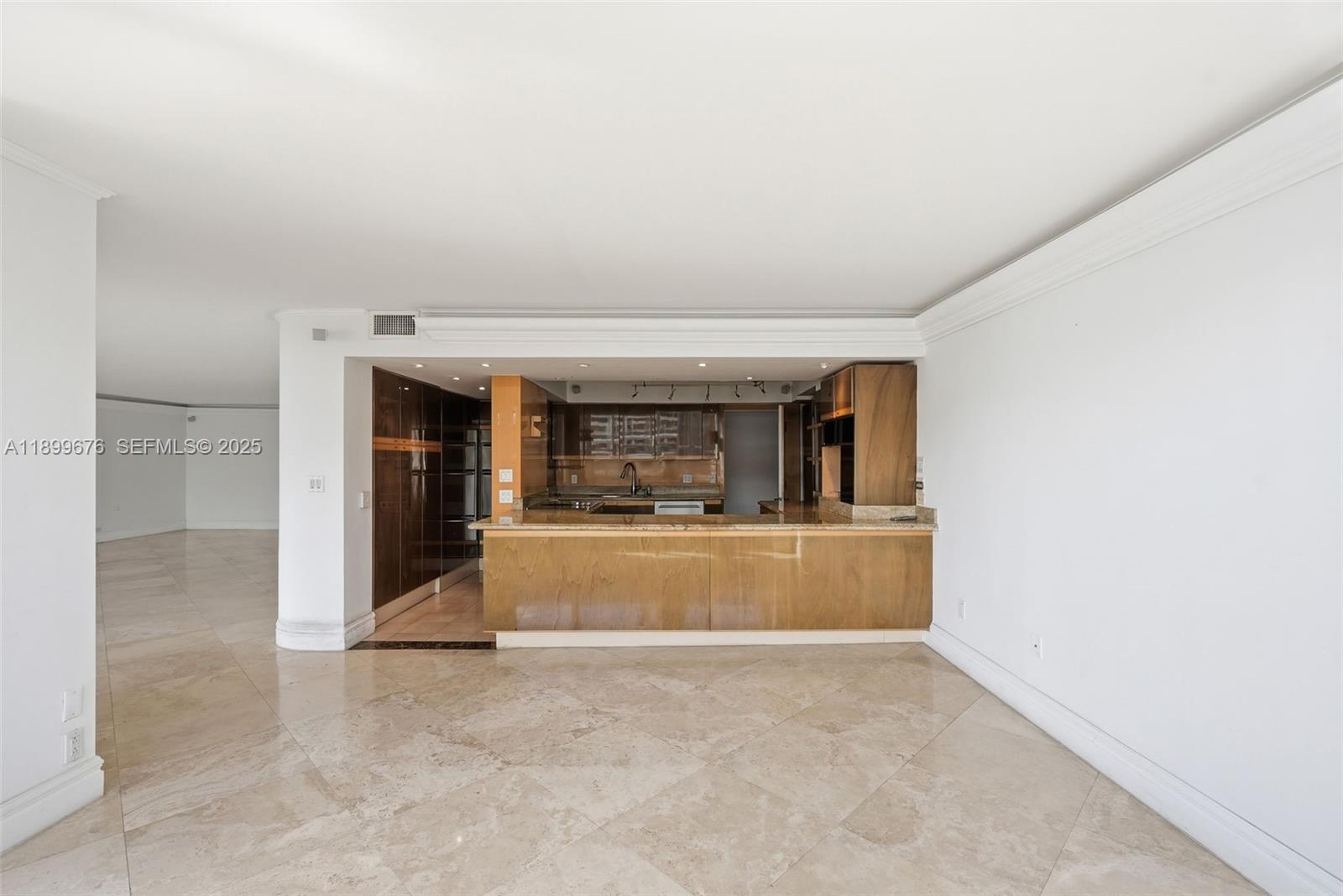 GROVE ISLE CONDO - Residential