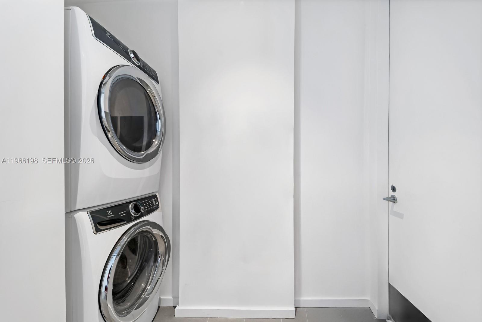 2000 OCEAN CONDO - Residential