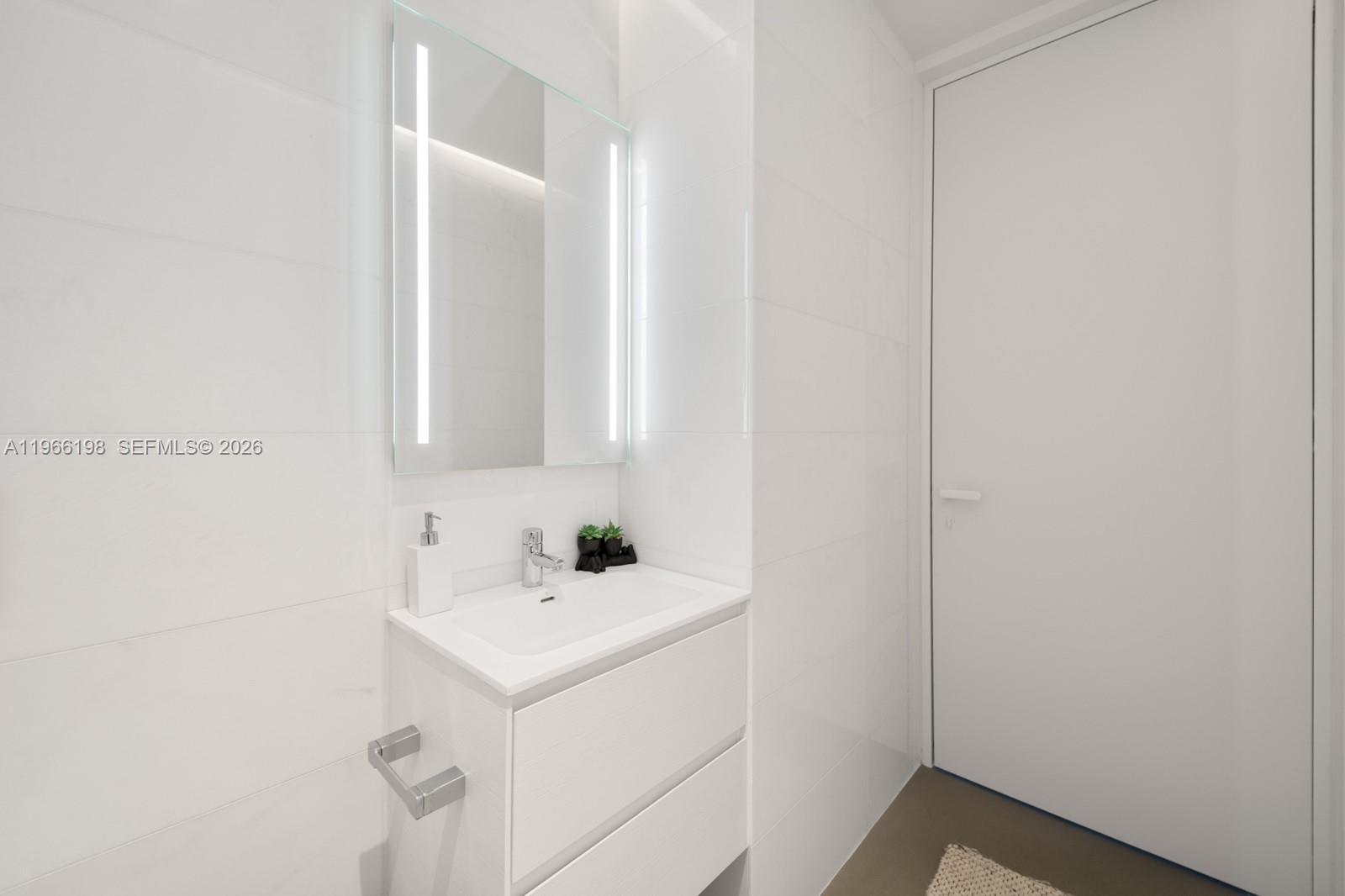 2000 OCEAN CONDO - Residential