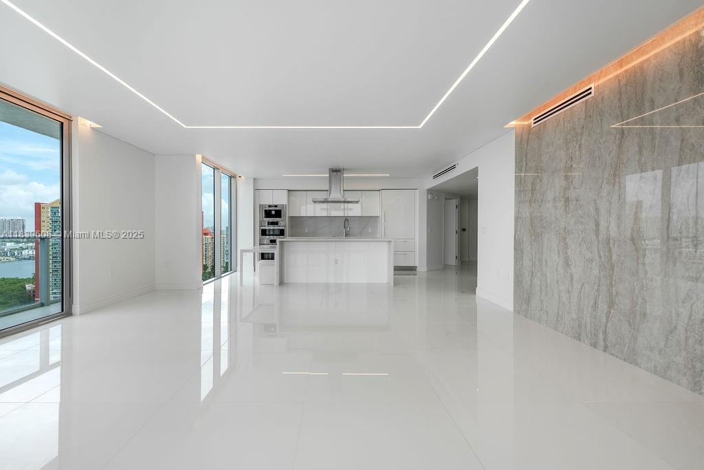 300 Sunny Isles Blvd 4-1808
