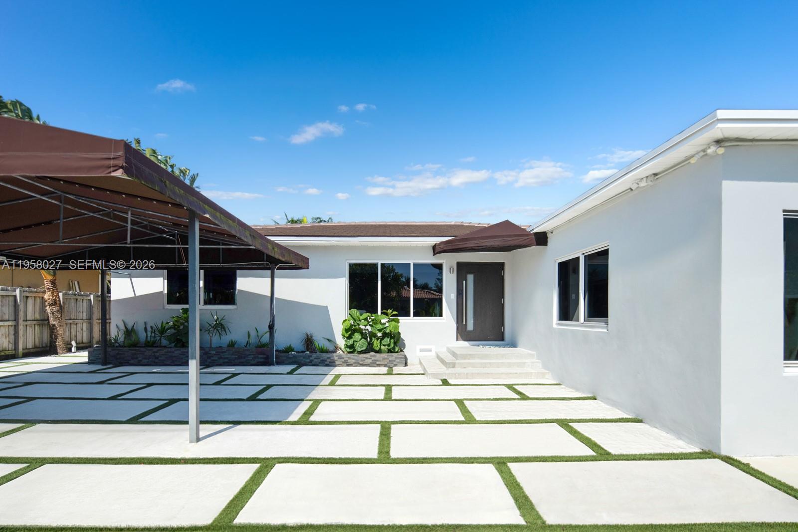 BISCAYNE POINT - Residential