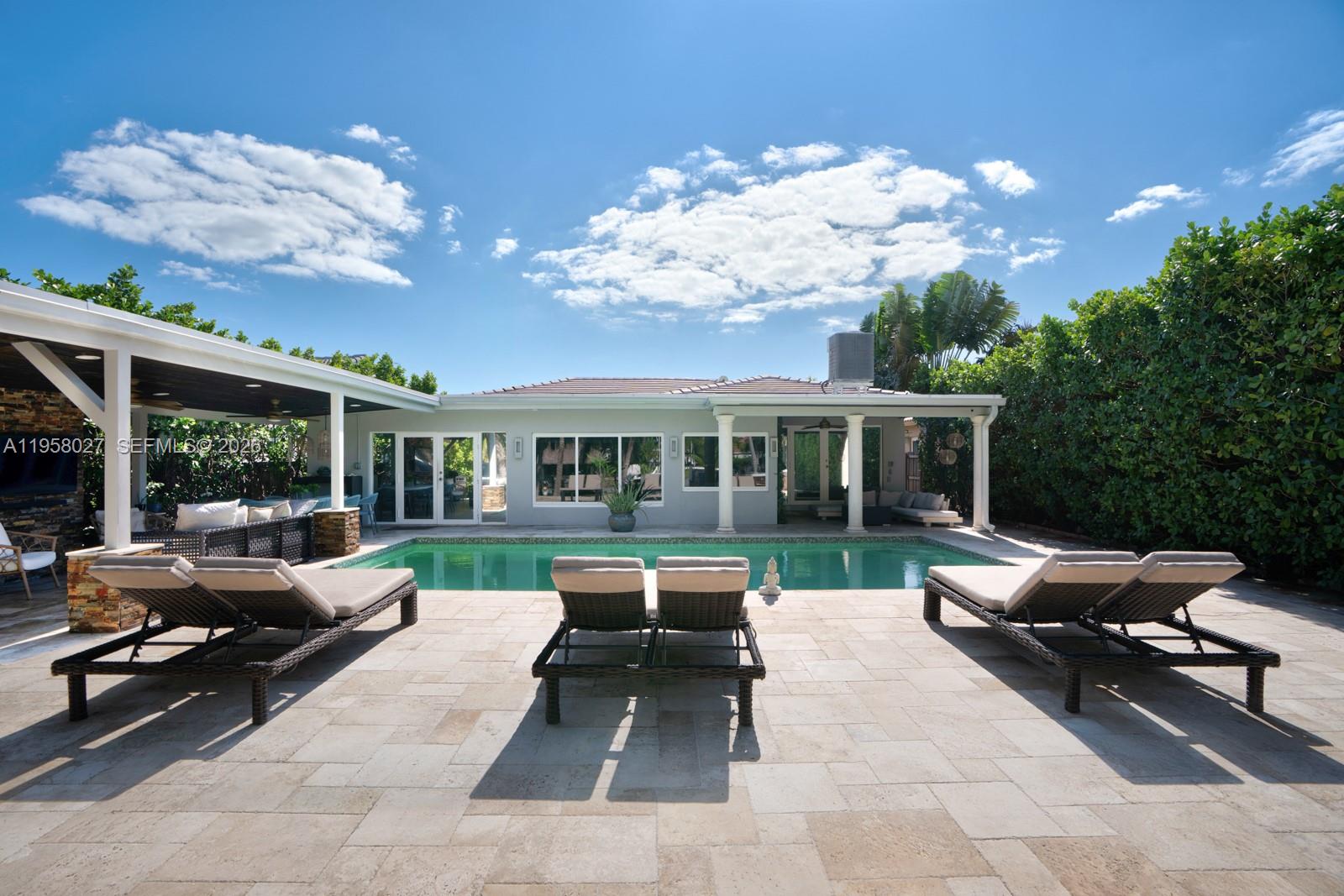 BISCAYNE POINT - Residential