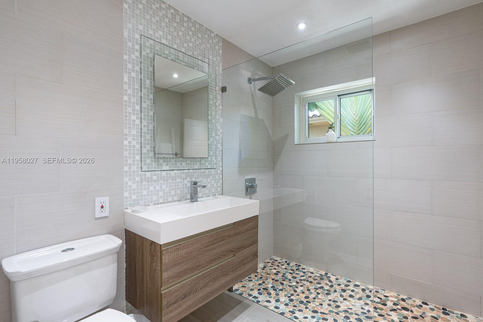 BISCAYNE POINT - Residential