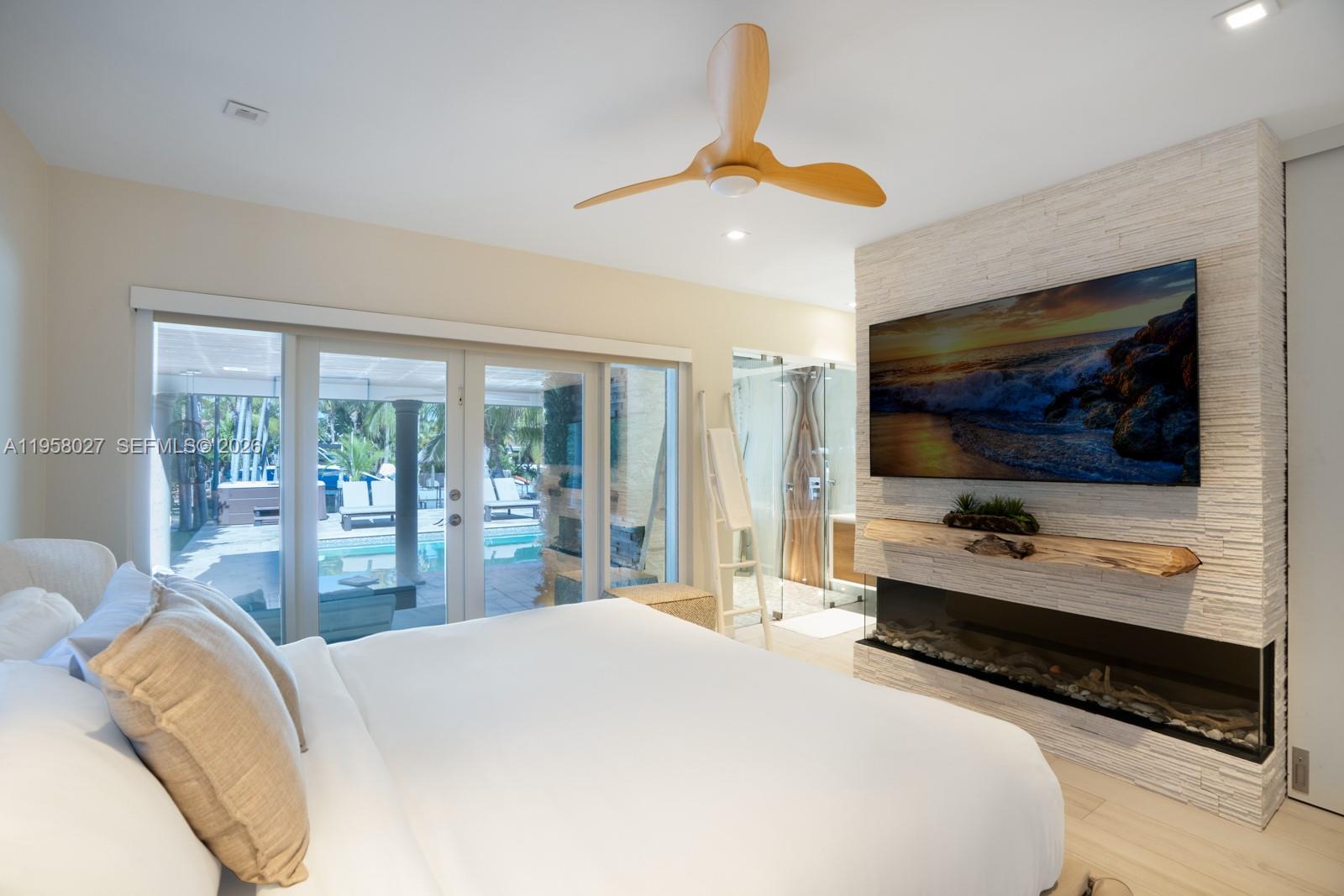 BISCAYNE POINT - Residential