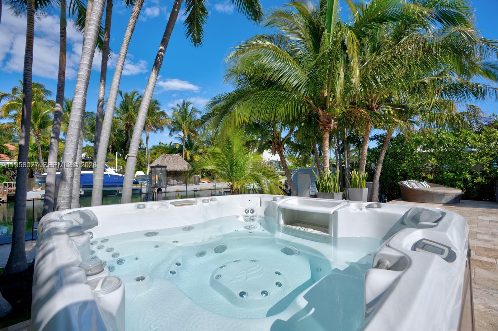 BISCAYNE POINT - Residential