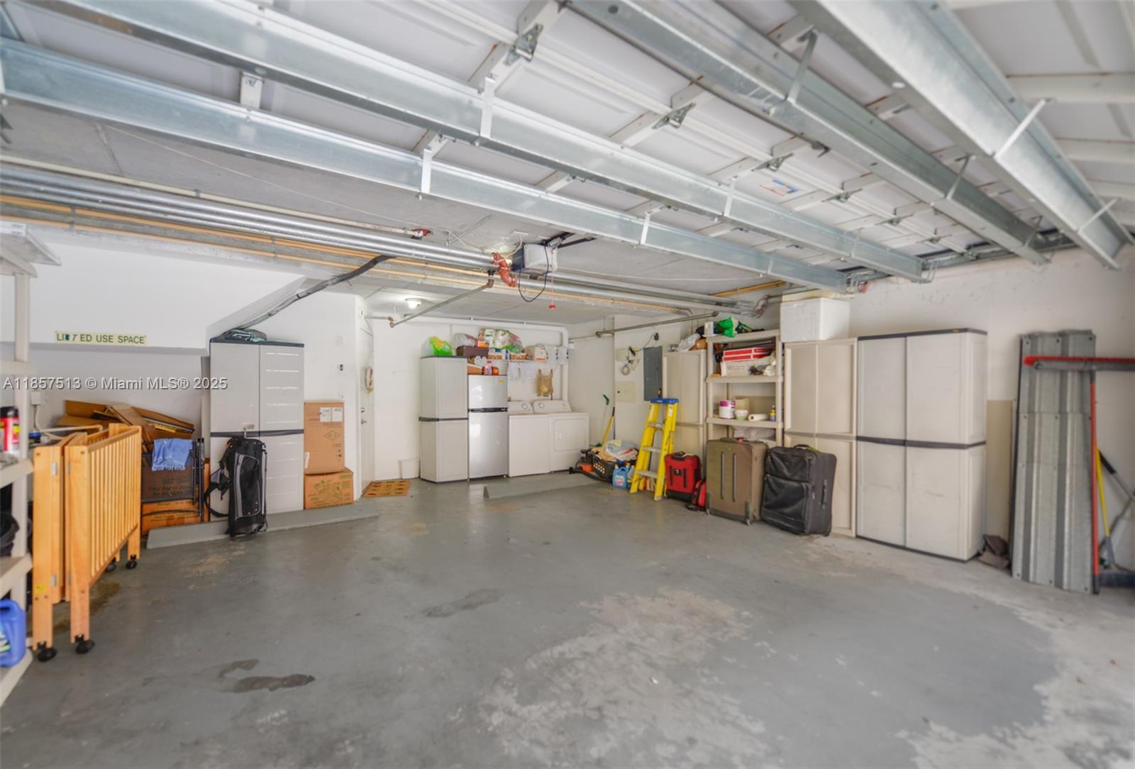 AVENTI AT AVENTURA CONDO - Residential