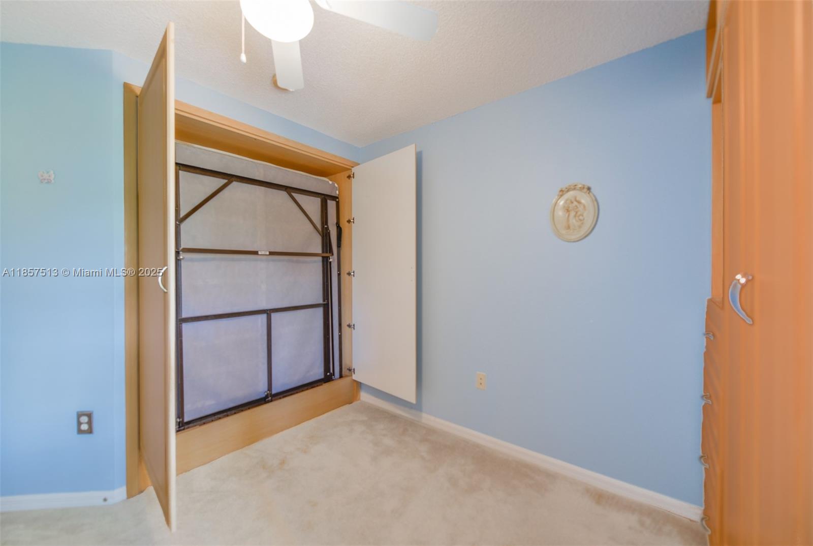 AVENTI AT AVENTURA CONDO - Residential