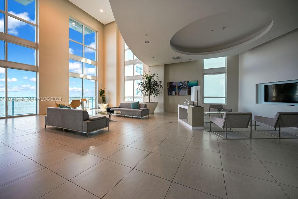 QUANTUM ON THE BAY CONDO - Residential