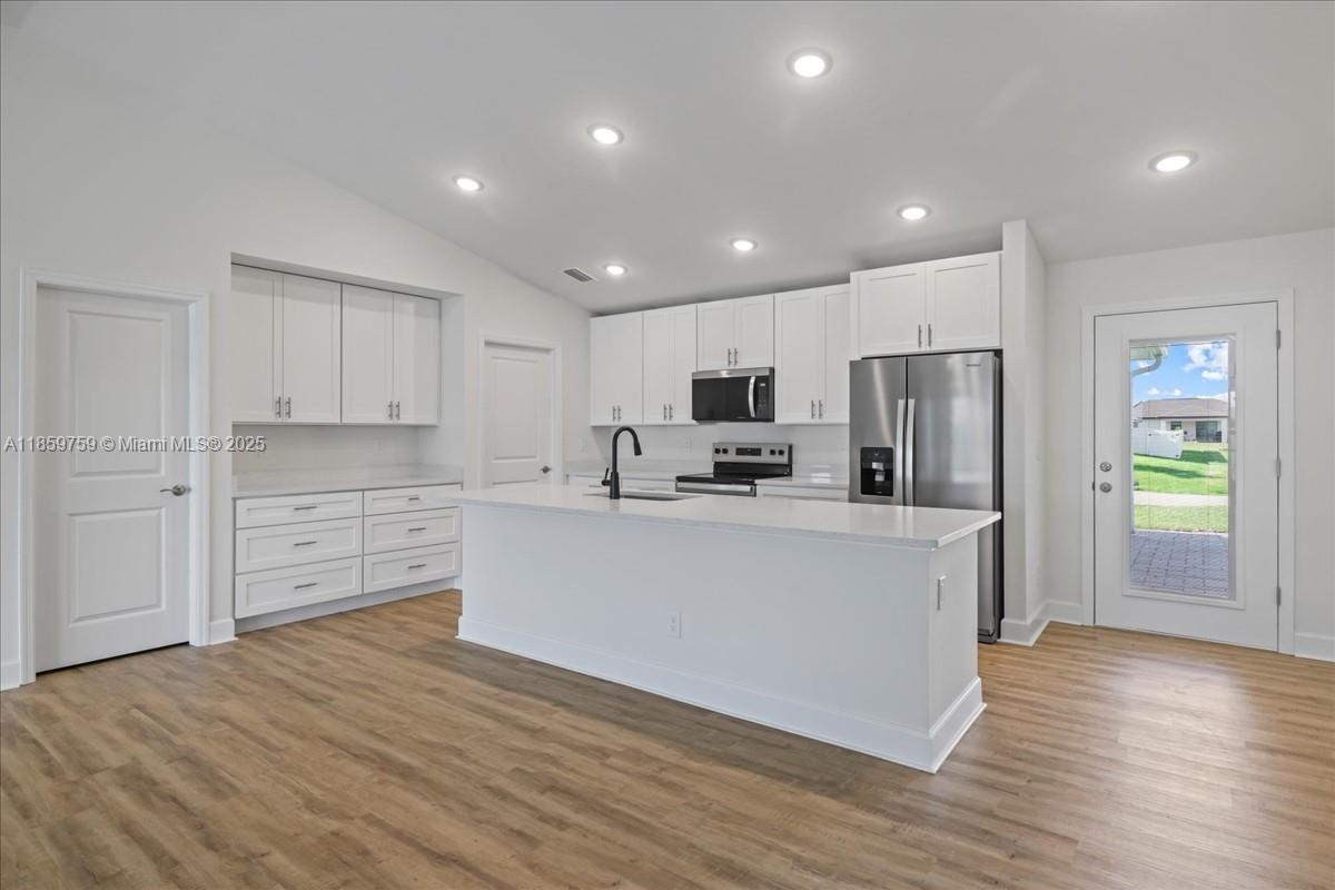 1012 NW 9th St