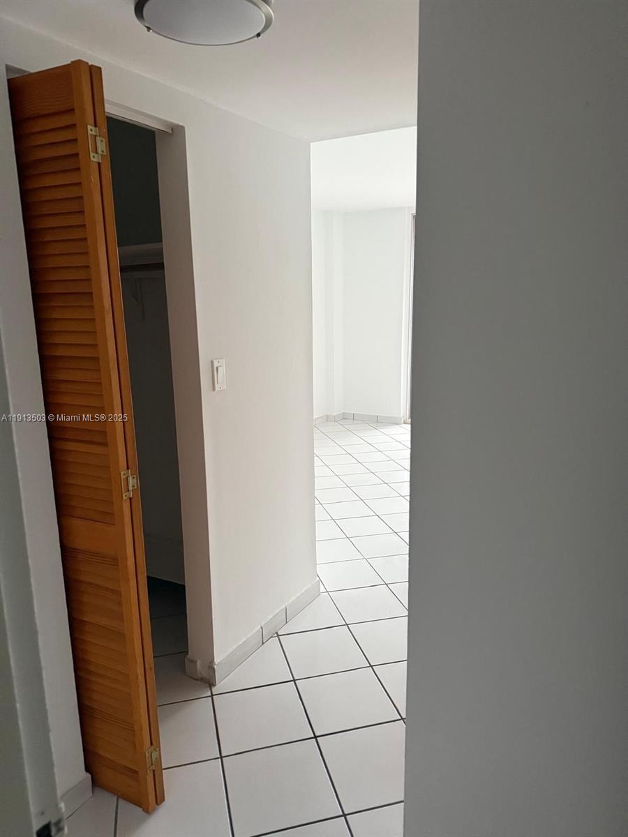 ISLA DEL MAR CONDO - Residential Lease