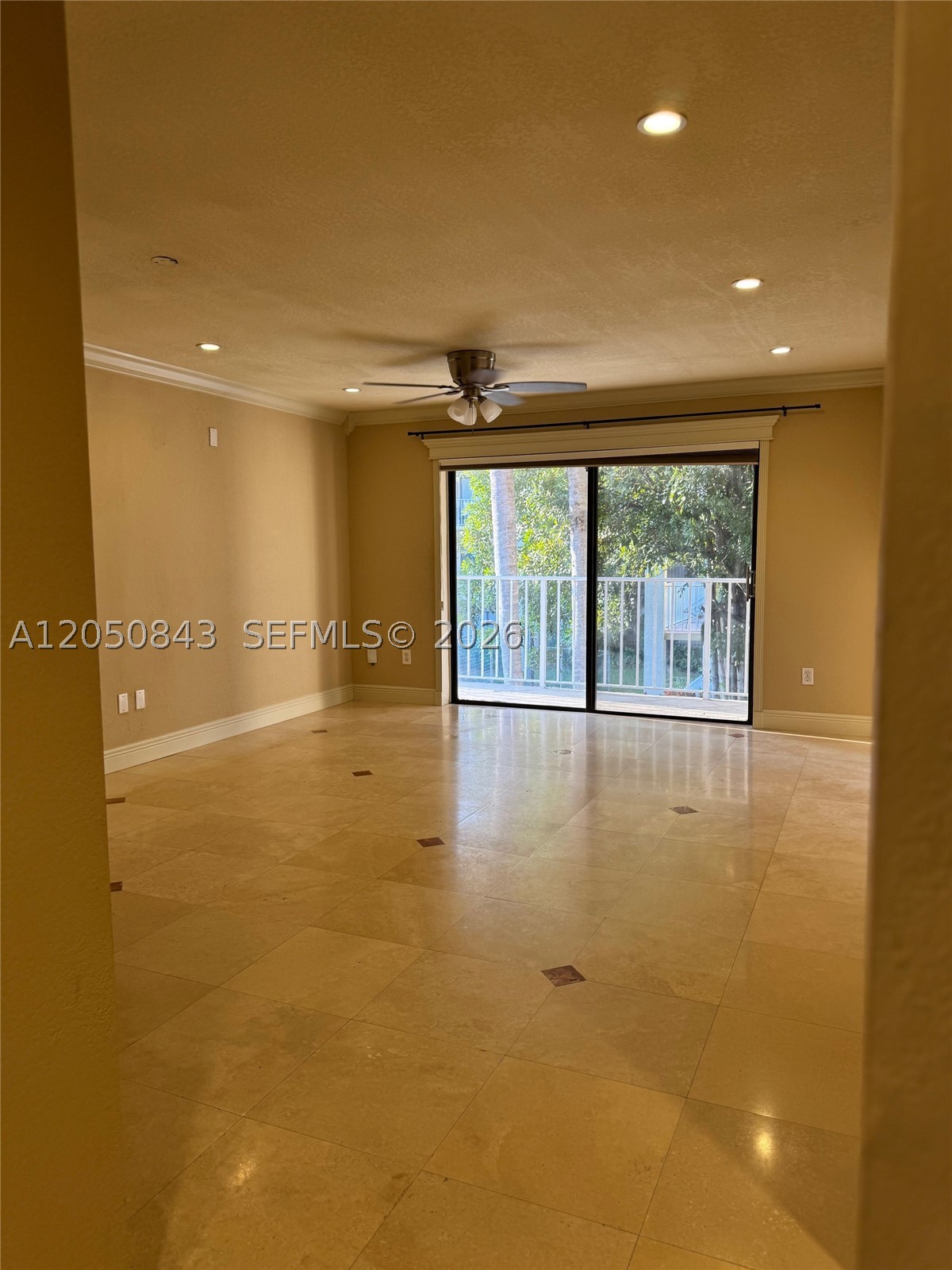 9301 SW 92nd Ave 212B