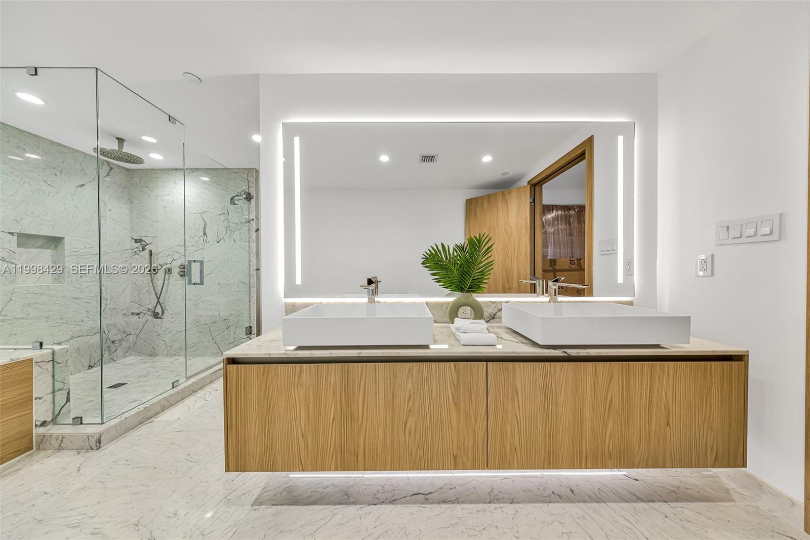 Onda Condo - Residential