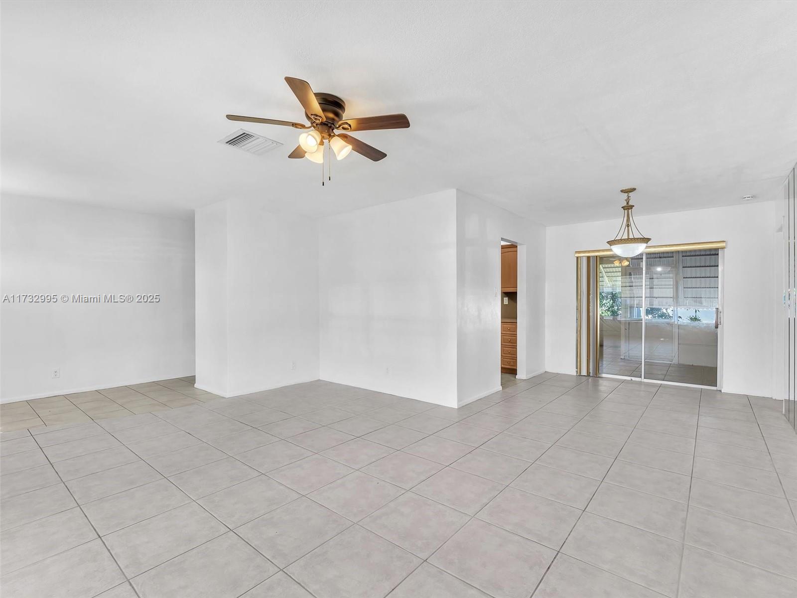 MAINLANDS OF TAMARAC LAKE - Residential