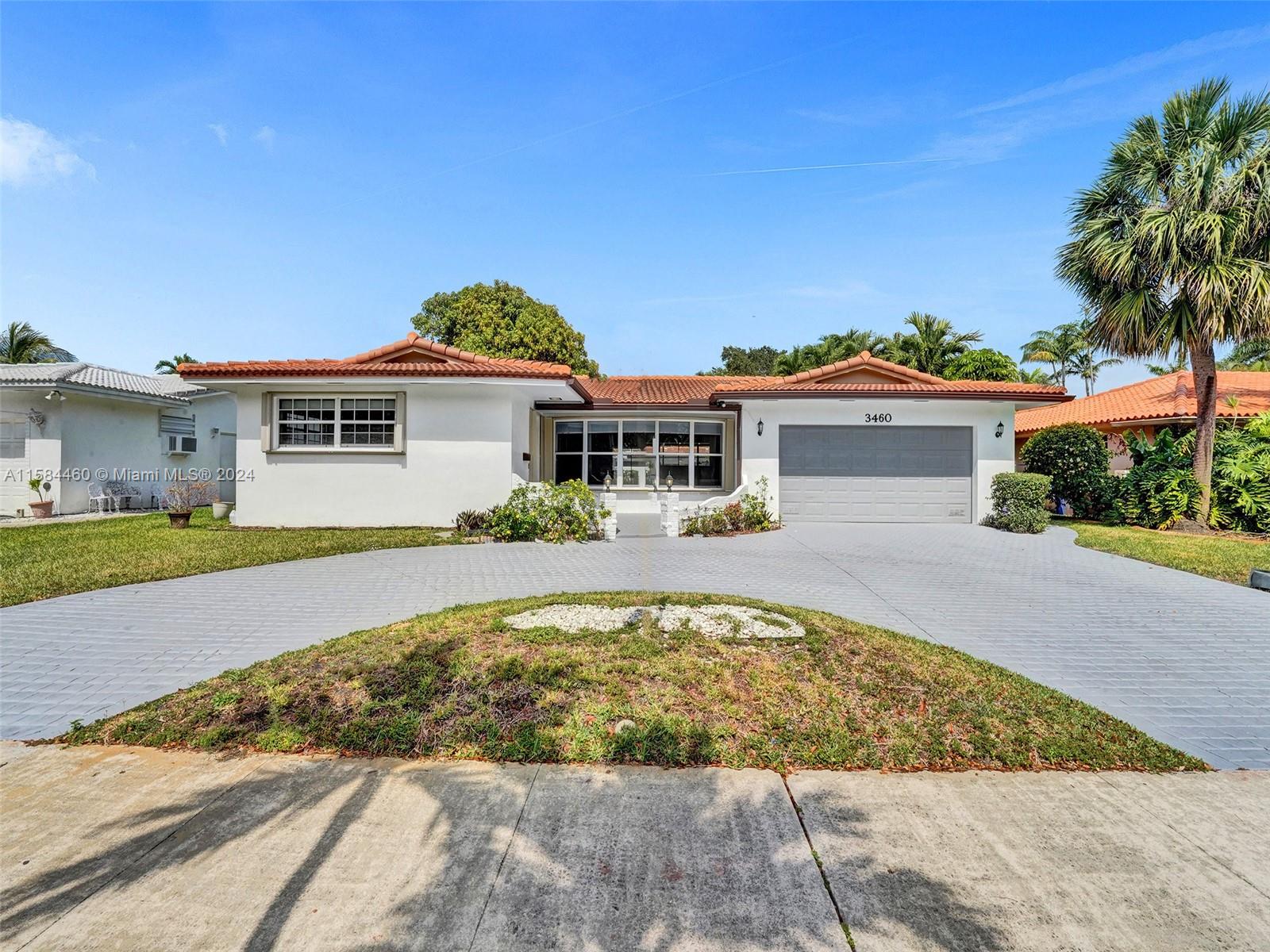 Property for Sale at 3460 N 46th Ave, Hollywood, Broward County, Florida - Bedrooms: 3 
Bathrooms: 2  - $1,025,000