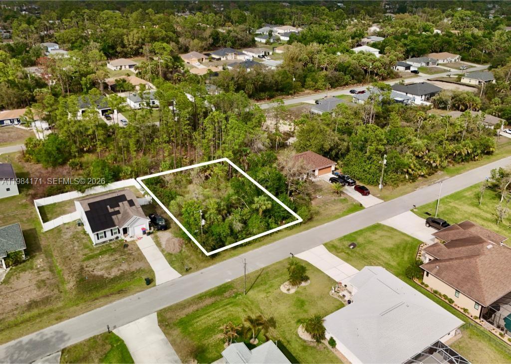 PORT CHARLOTTE - Land