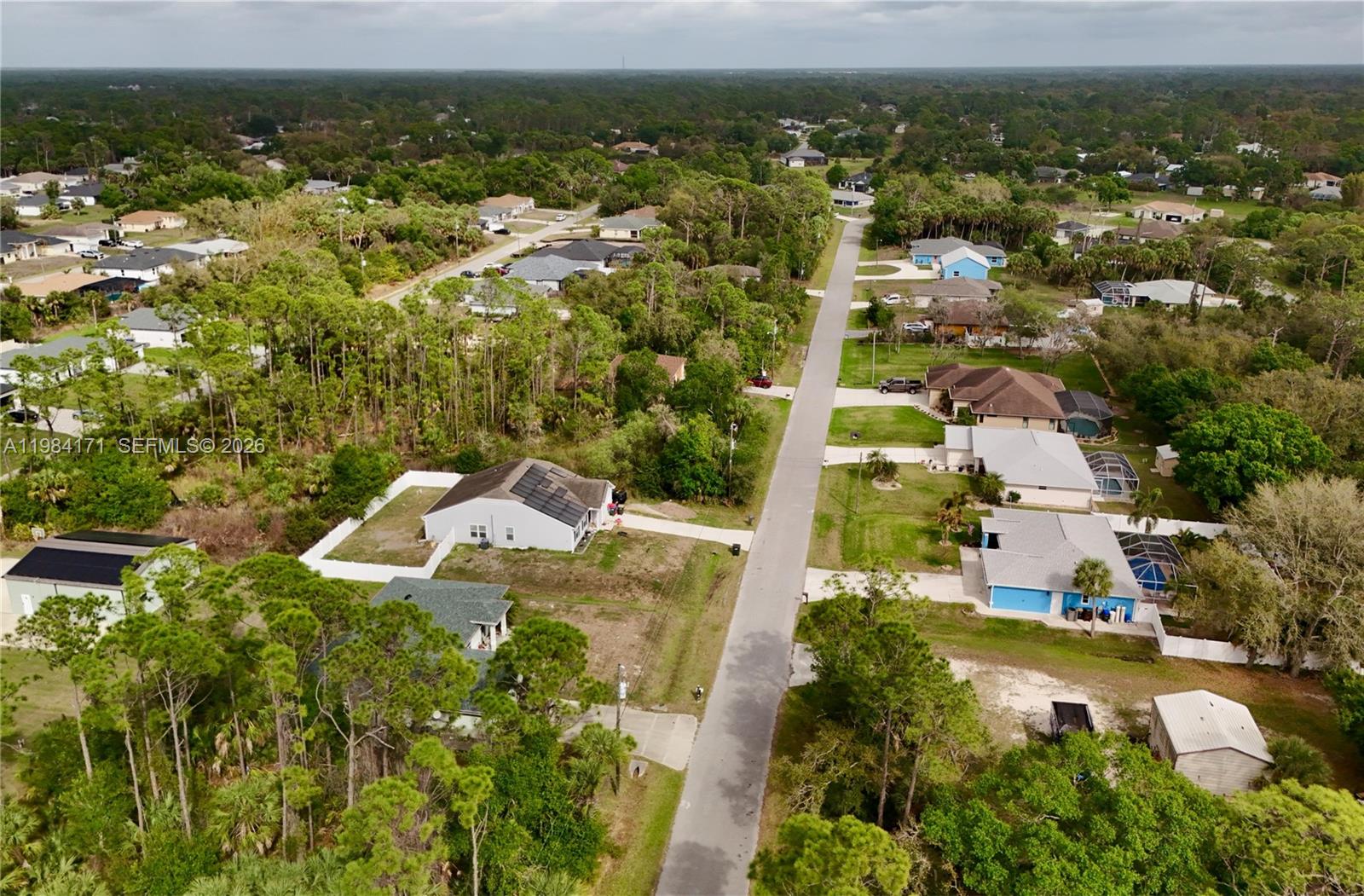 PORT CHARLOTTE - Land