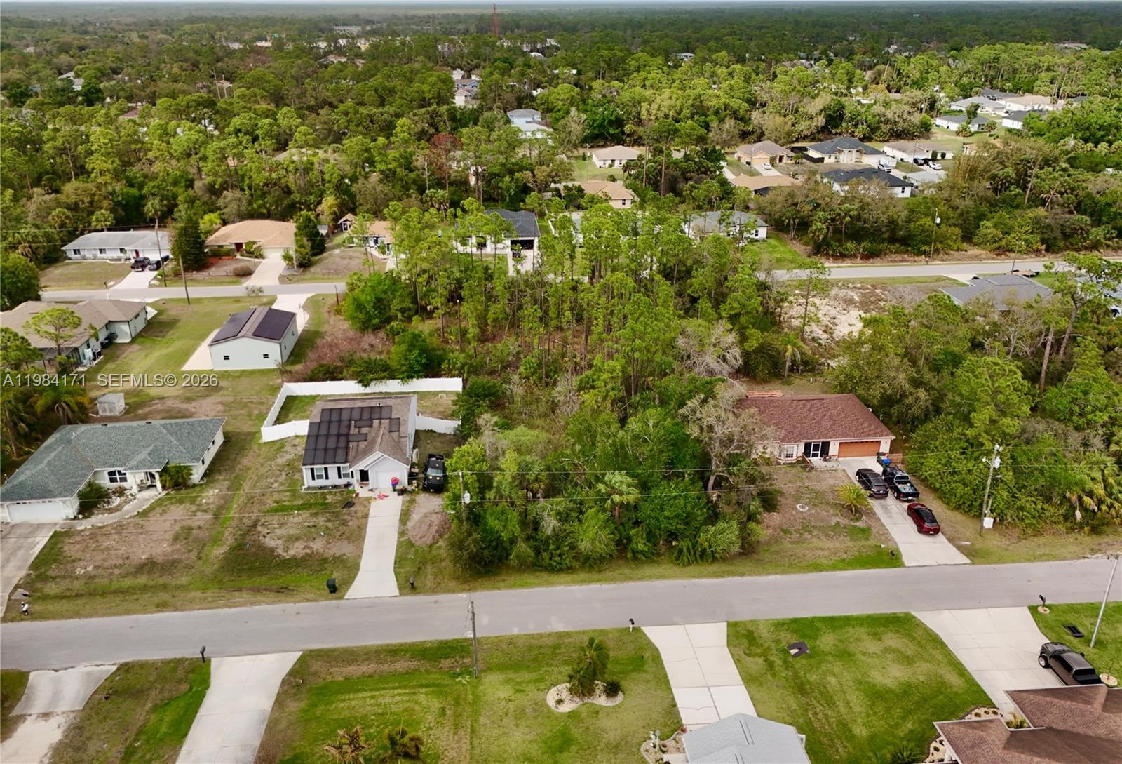 PORT CHARLOTTE - Land