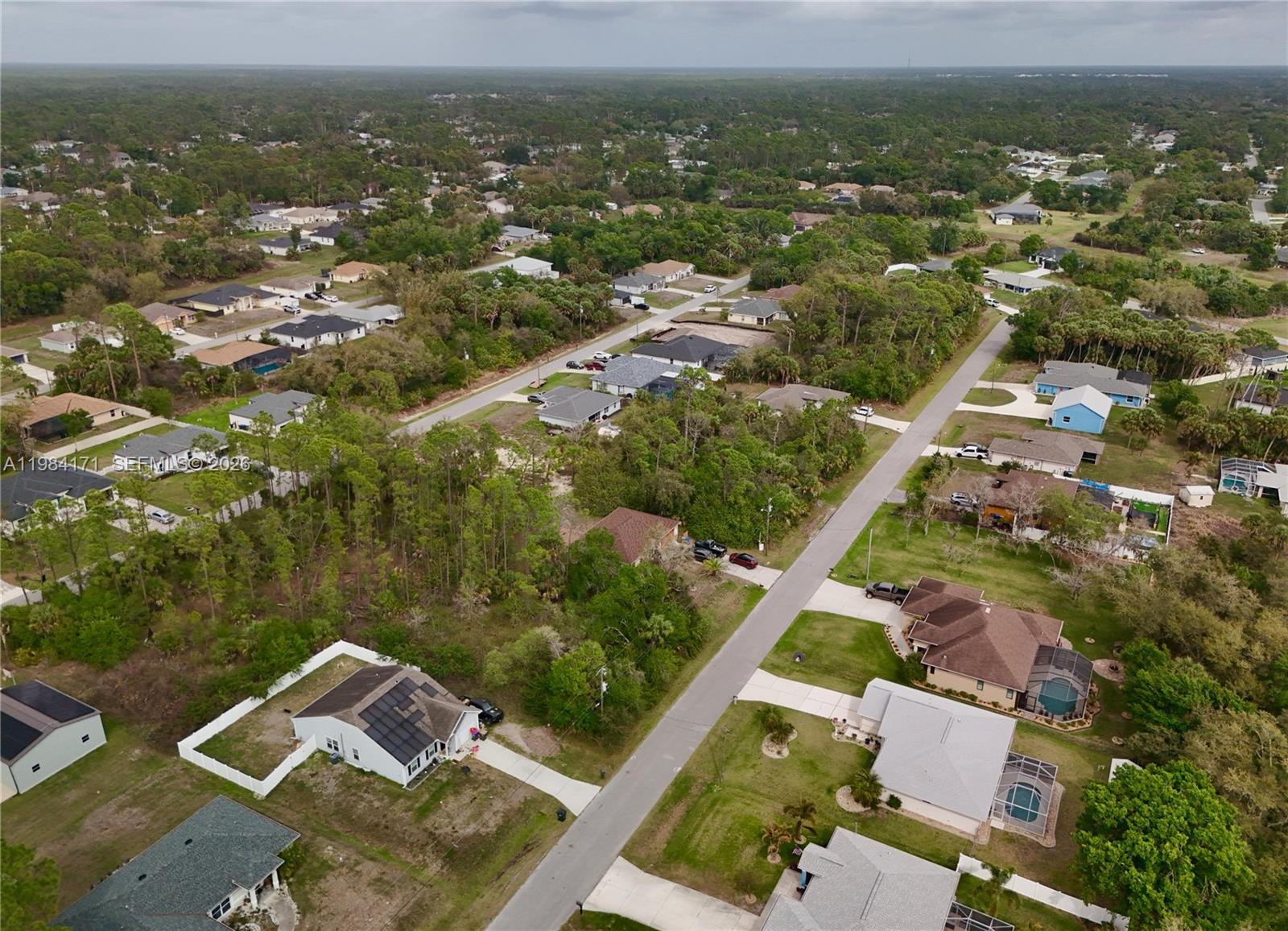 PORT CHARLOTTE - Land